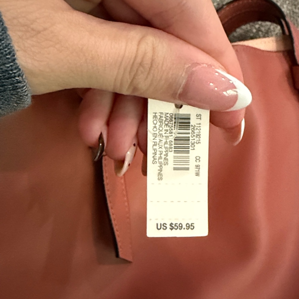 NWT Victoria’s Secret Two-Tone Tote Bag - Picture 3 of 4